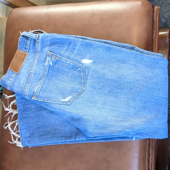 Madewell Distressed Cropped "The Slim Boyfriend" Light Blue Mid Rise Size 25 - Picture 11 of 11